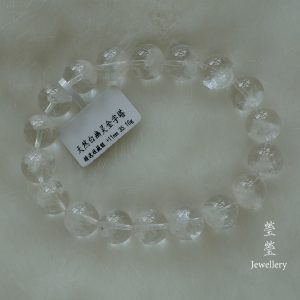 溪雪，白幽灵之金字塔 - 图片 2