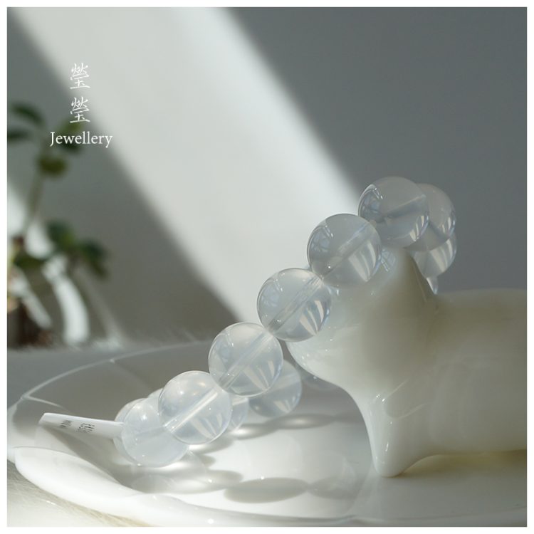 雪腴，星光奶白晶素珠