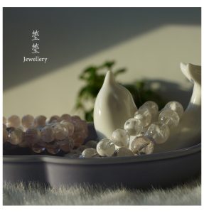夏初，幽灵雪花粉与白 - 图片 11